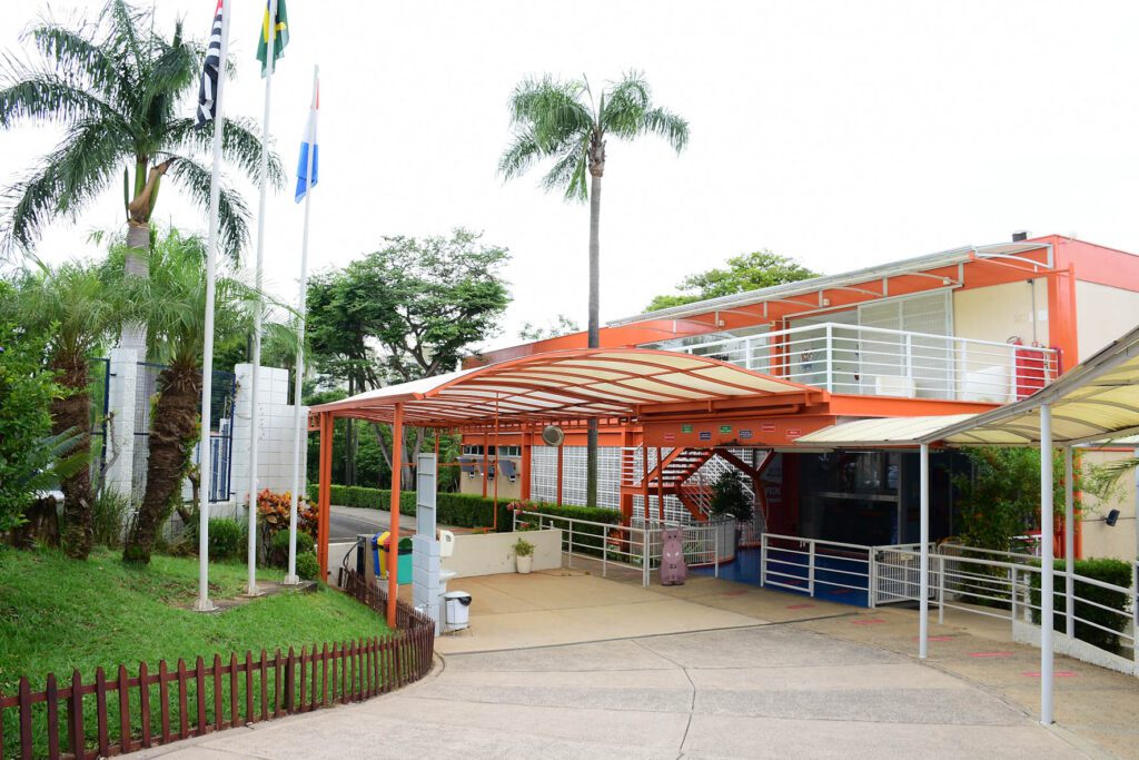 Entrada do Colégio